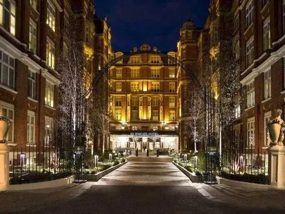 St Ermin's Hotel, Autograph Collection