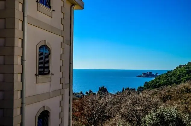 St. George Apartments and Villa with pool - Dış Mekan