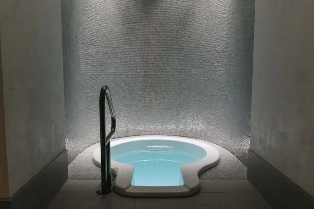 Hotel St. George Helsinki - Havuz