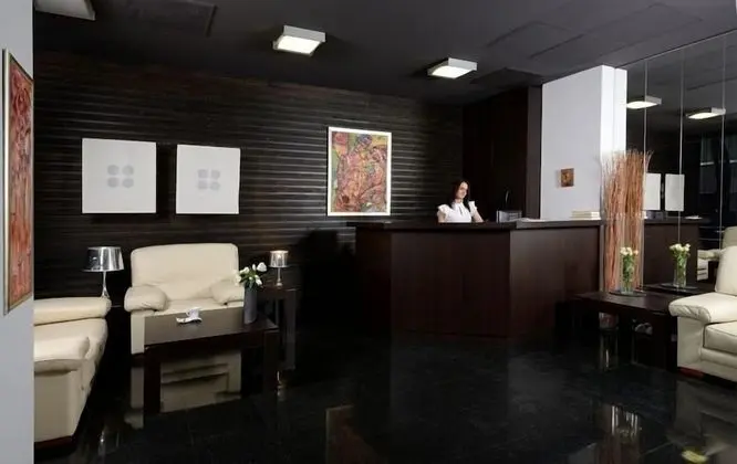 St George Hotel - Lobi