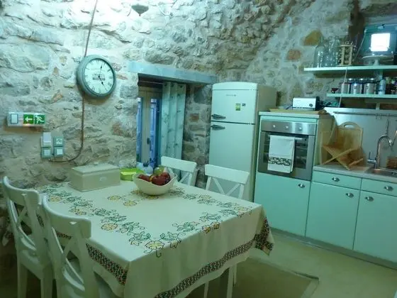 St. George Sykoussis Traditional Residence - Mutfak
