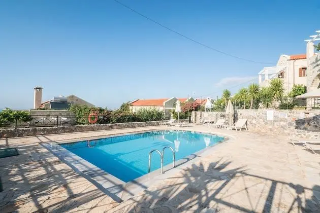 St. George's Retreat Village - Havuz