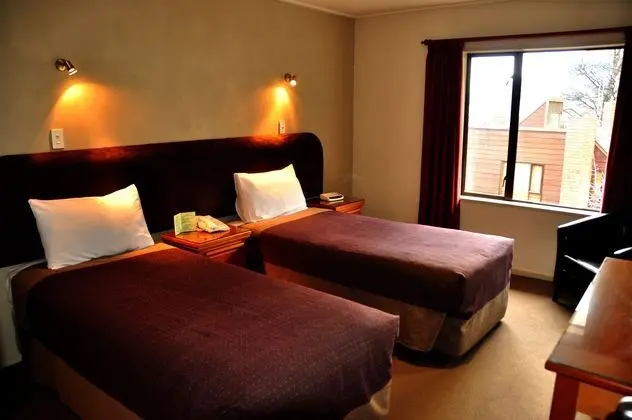 St James Apartments - Oda