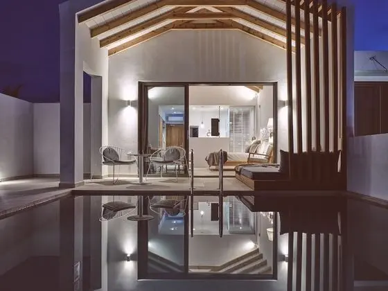 Hotel St. John Suites and Spa - Adults Only - Havuz