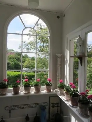 St John's Croft - İç Mekan