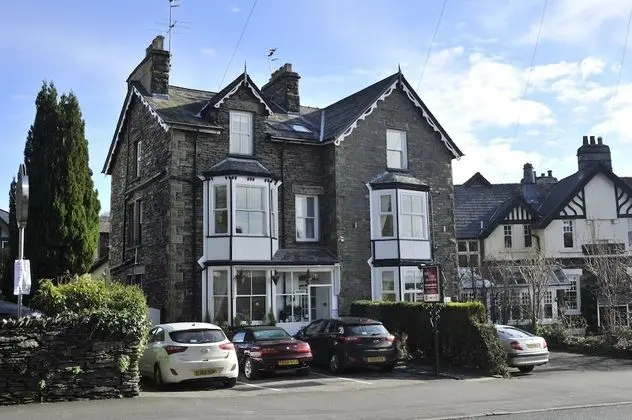 St John's Lodge (incl off-site health club)