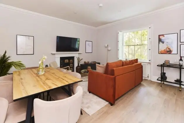 The St Johns Wood Sanctuary - Glamorous 2bdr Flat