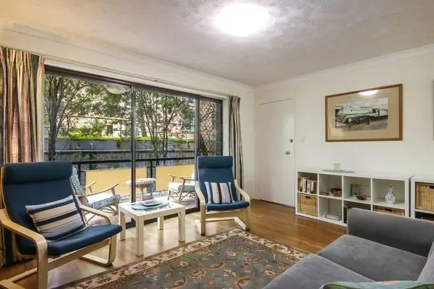 St. Lucia 2 Bedroom Apartment near UQ & Citycat - İç Mekan