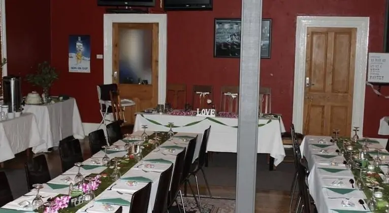 St Marys Hotel and Bistro - Yerinde Yemek