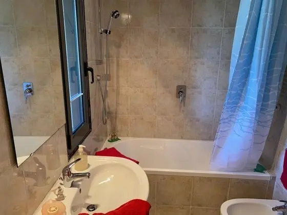 St Maurice Smile Apartment With Pool Beach and Lake View - Oda