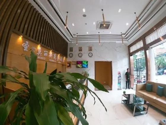 St. Moritz Business Hotel - Lobi