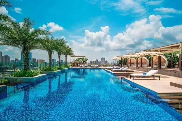 The St. Regis Mumbai - Havuz