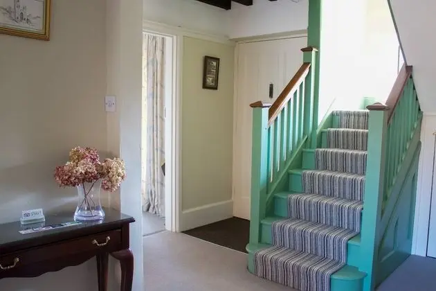 St. Stephens Guest House - Lobi