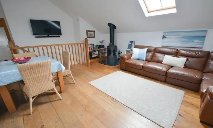 Stables Georgeham 2 Bedrooms Sleeps 6 Dogs Welcome