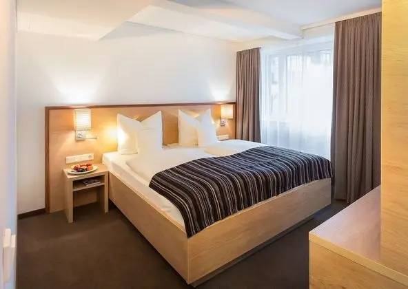 Stadthotel am Römerturm