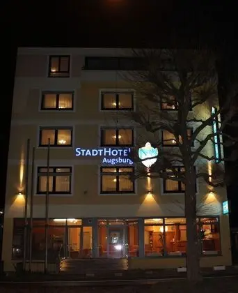 Stadthotel Augsburg - Dış Mekan