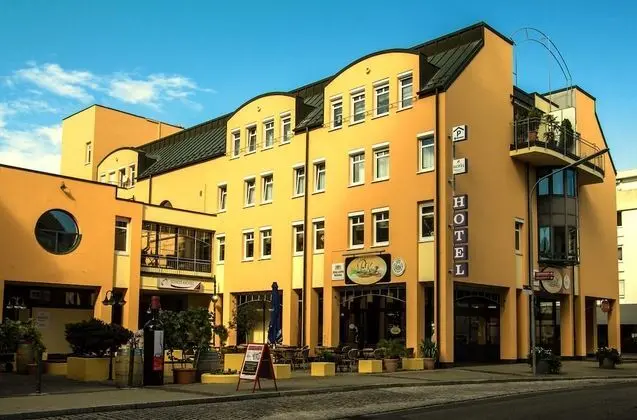 STADT-Hotel Lörrach - Dış Mekan