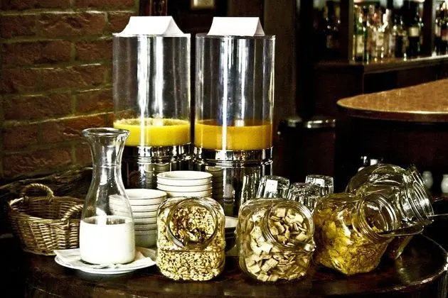 Hotel Stadtkrug - Yerinde Yemek