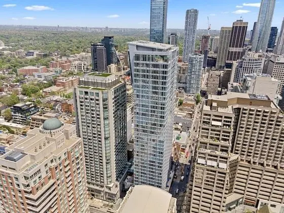 Stallion Suites Yorkville