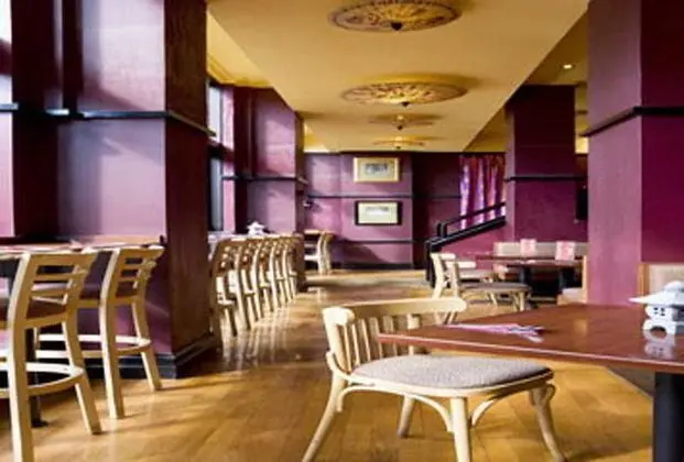 Stamford Grand Adelaide