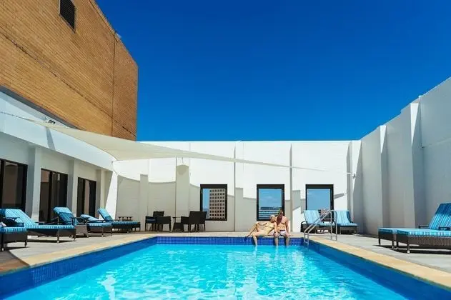 Stamford Plaza Adelaide - Havuz