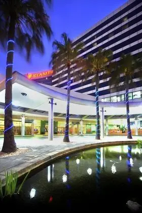 Stamford Plaza Sydney Airport Hotel & Conference Centre - Dış Mekan