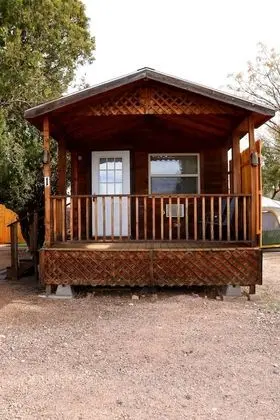 Stampede RV Resort - Dış Mekan
