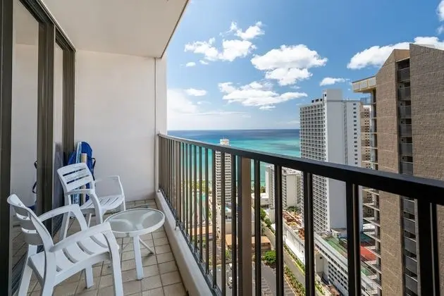 Standard Ocean View Condo - 35th Floor Views, Free Parking & Wifi by Redawning - Dış Mekan