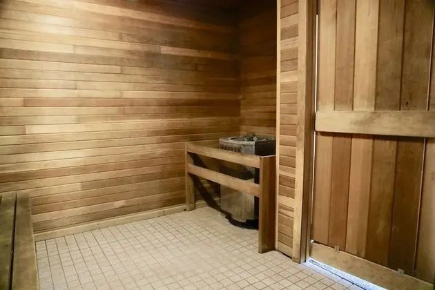 Stanford Inn & Suites - Havuz