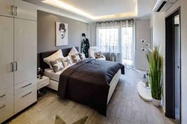 Star Hotel
