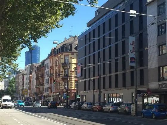 Star Inn Hotel Frankfurt Centrum, by Comfort