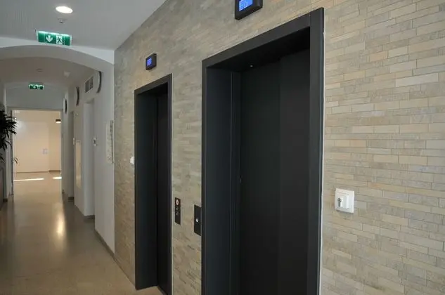 Star Inn Hotel Linz Promenadengalerien - Lobi