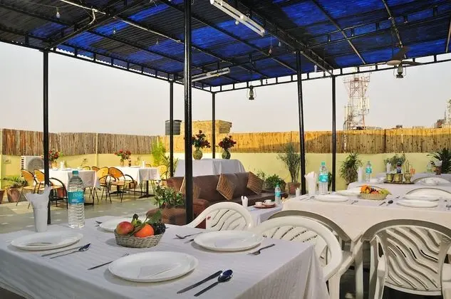 Hotel Star Palace Paharganj - Yerinde Yemek