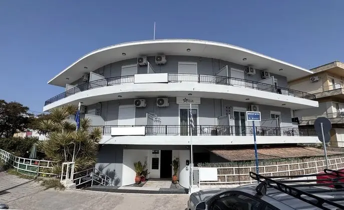 Star Hotel - Öne Çıkan Resim