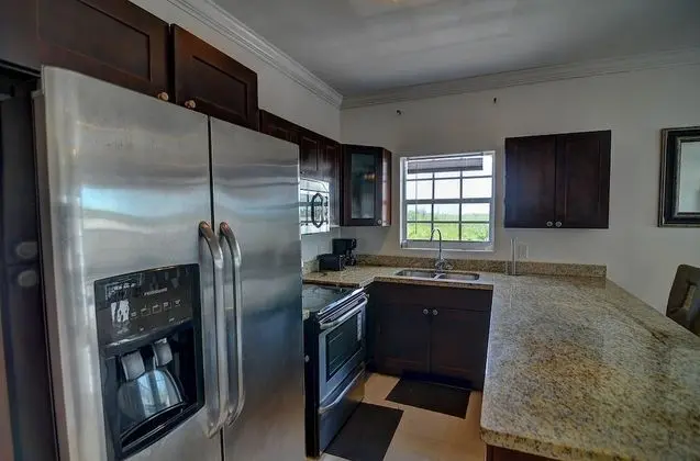Star Self-Serviced Apartment Rentals - Mutfak