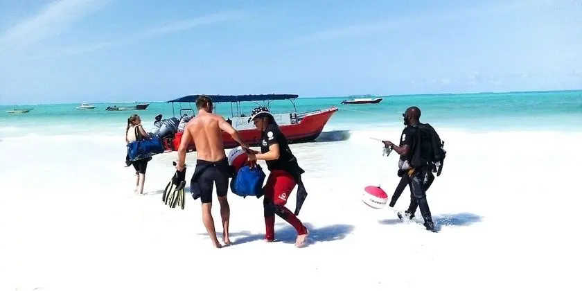 The Star Hotel & Sports Bar Zanzibar - Dış Mekan