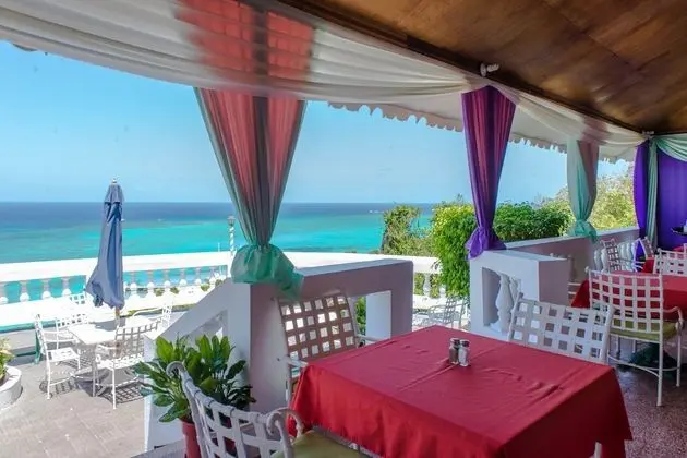 Starfish Beach Studio At Montego Bay Club Resort - Yerinde Yemek