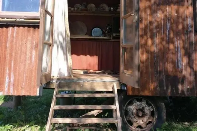 Stargazer Shepherds Hut. A Warm and Cosy Getaway - Dış Mekan
