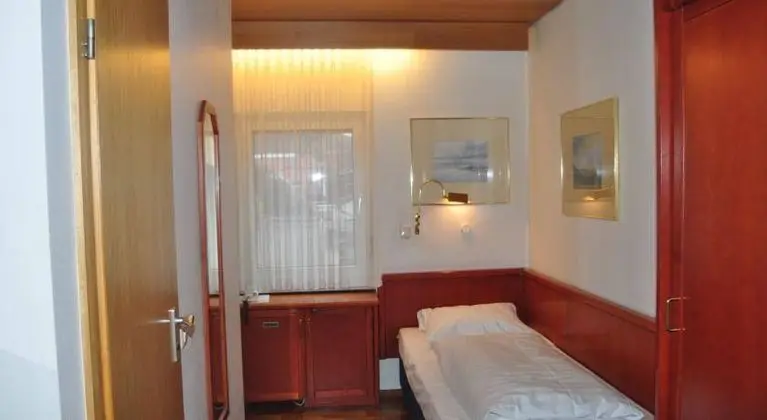 Hotel Starkenburger Hof - Genel