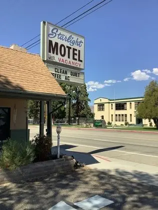 Starlight Motel - Dış Mekan