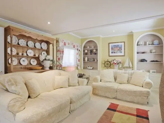 Starlings Yoxford in Yoxford