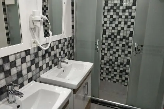 Staron Otel - Genel