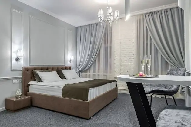 Staronevsky Dom - Öne Çıkan Resim
