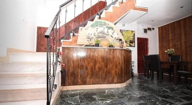Stars Hotel - Lobi