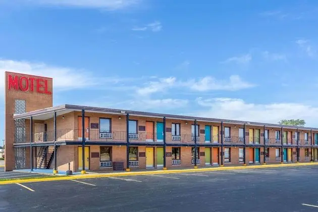 Starved Rock Motor Inn Travelodge by Wyndham - Dış Mekan