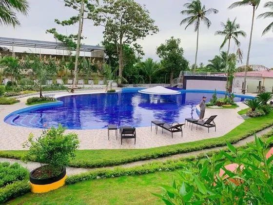 Starview Hotel and Resort - Havuz