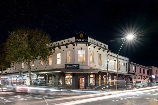 THE STATE HOTEL