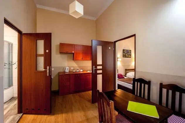 Station Aparthotel - Mutfak