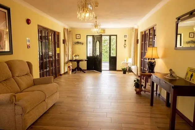 Station House Bed & Breakfast - Lobi