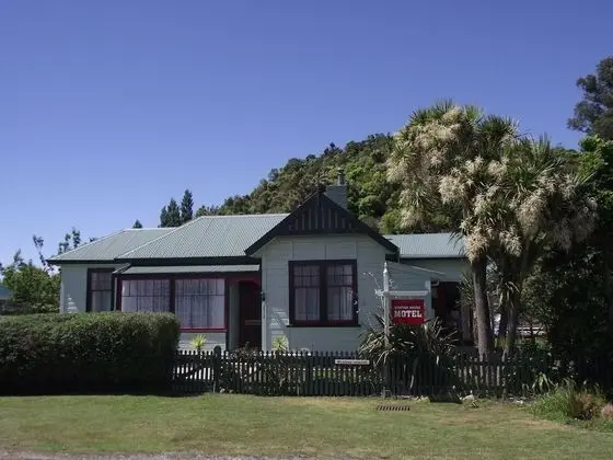 The Station House Motel